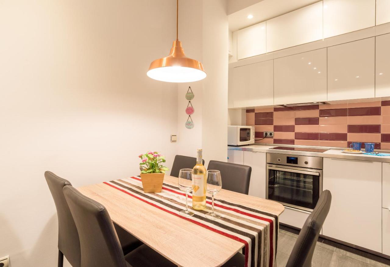 Carmela Del Soho Malaga Apartment ภายนอก รูปภาพ
